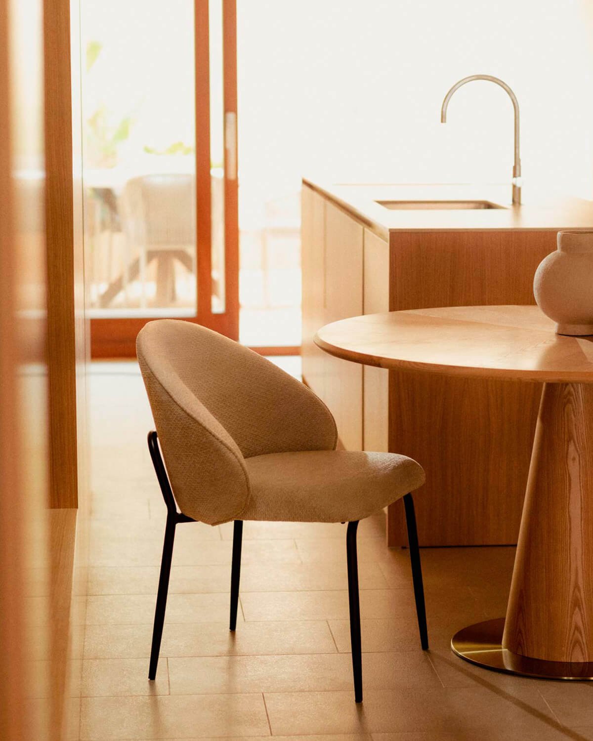 Pack 4 Chaises de Salle à Manger en Tissu et Métal Emna, image de la gelerie 2