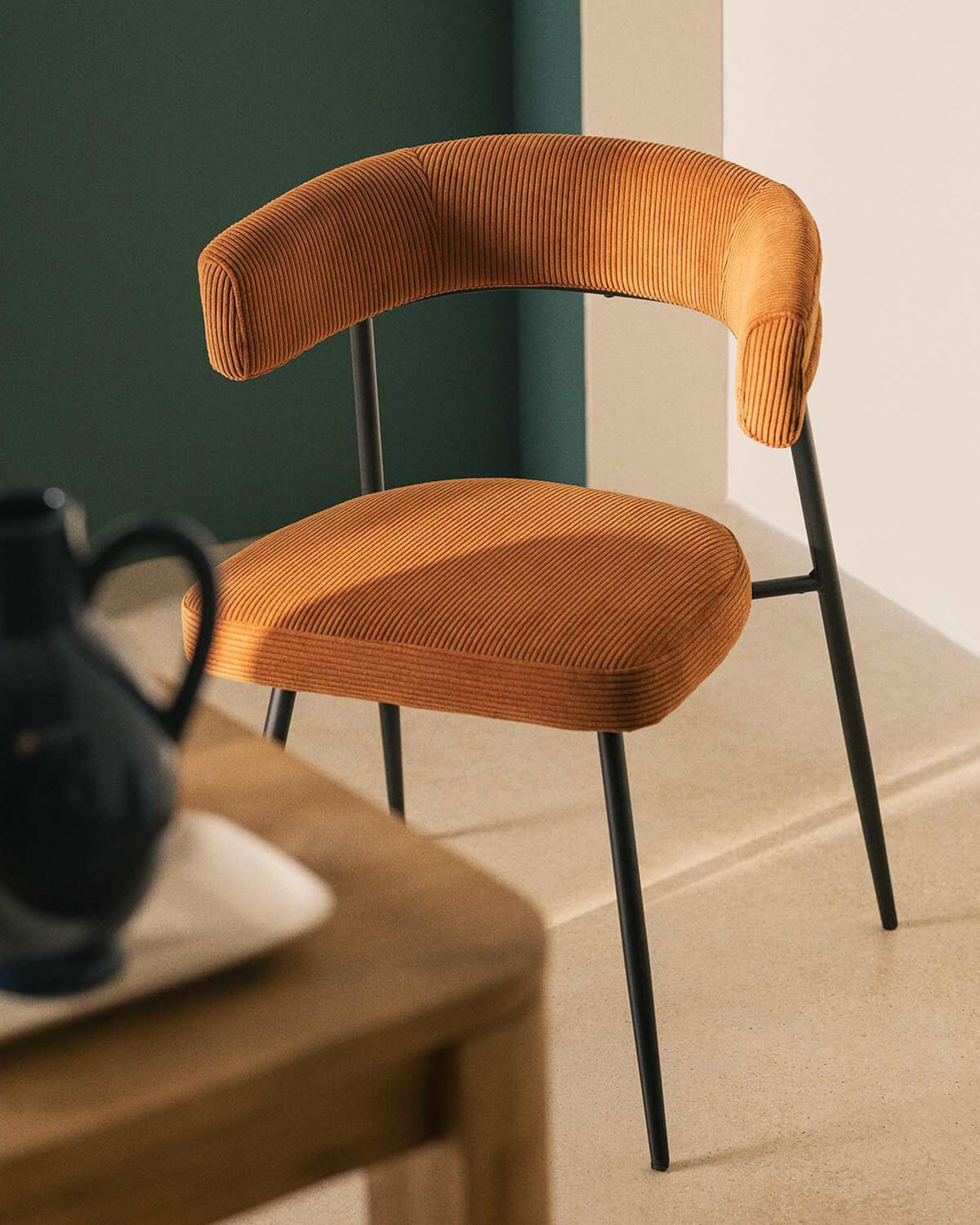 Chaise de Salle à Manger en Métal Velours Côtelé Eloise, image de la gelerie 2