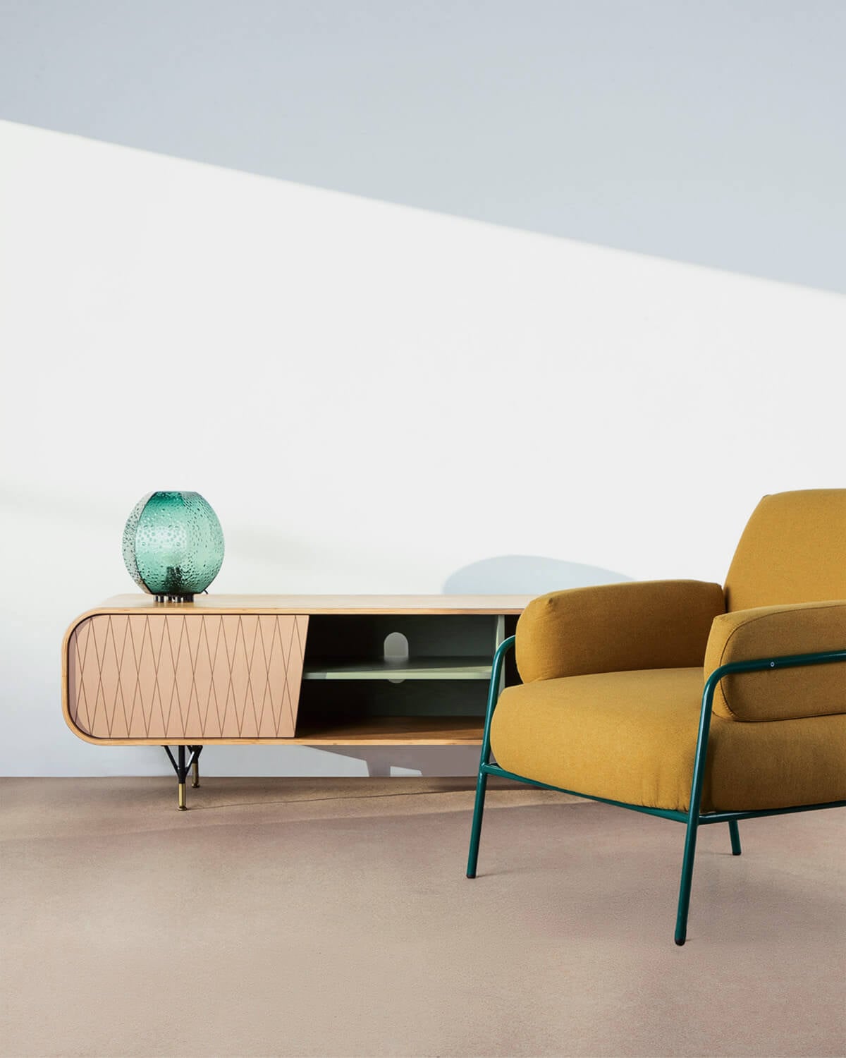 Meuble TV en Bois avec 2 Portes 180x45 cm Amer, image de la gelerie 2