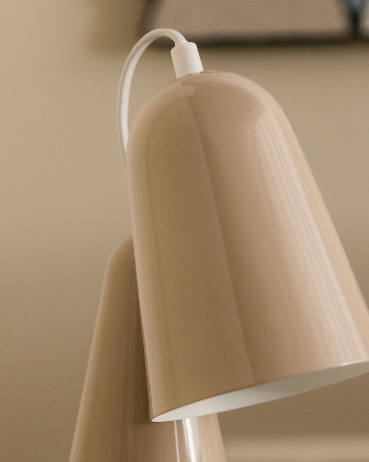 Lampe de Table en Métal Valiria, image de la gelerie 3