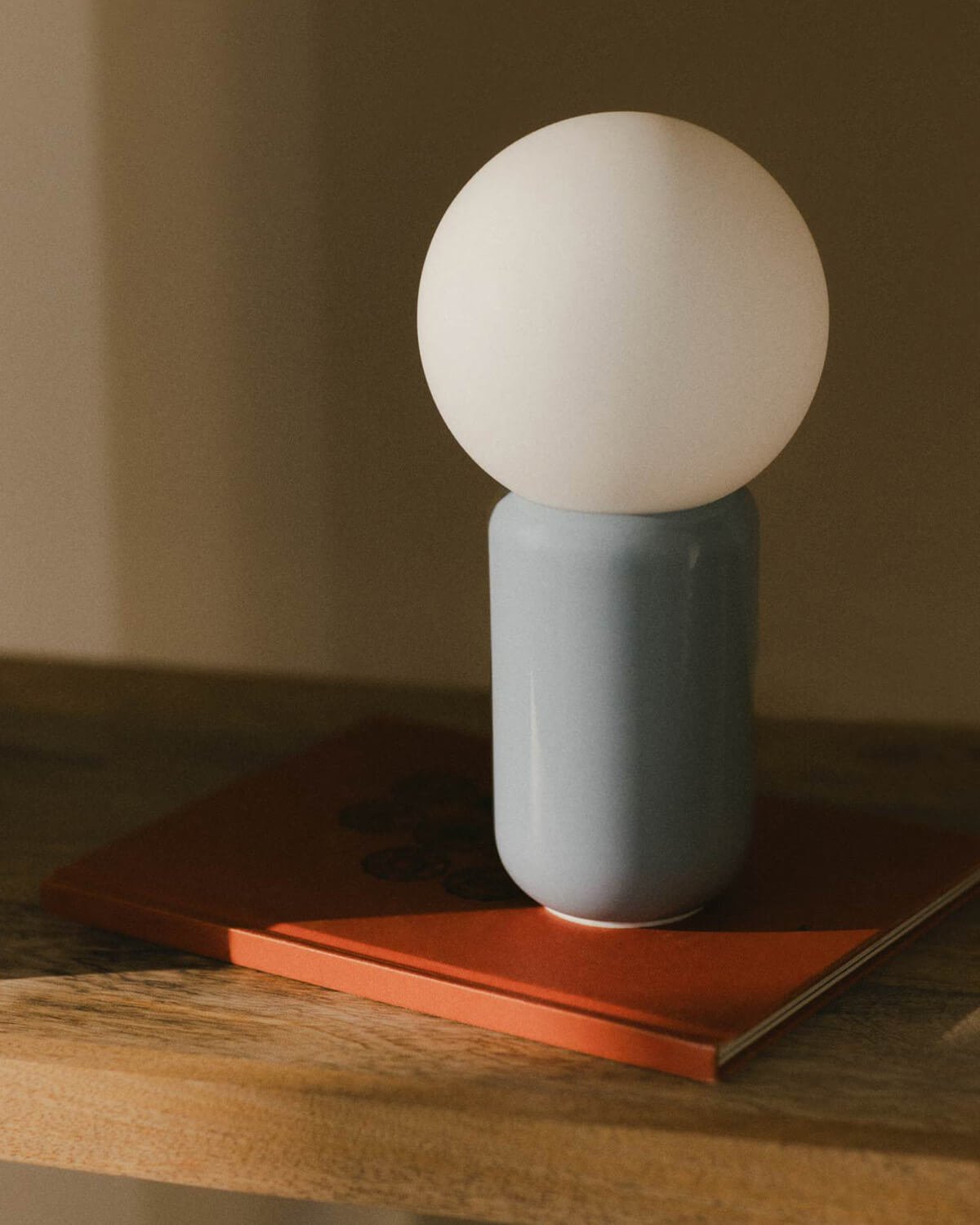 Lampe de Table en Métal Gideon, image de la gelerie 3