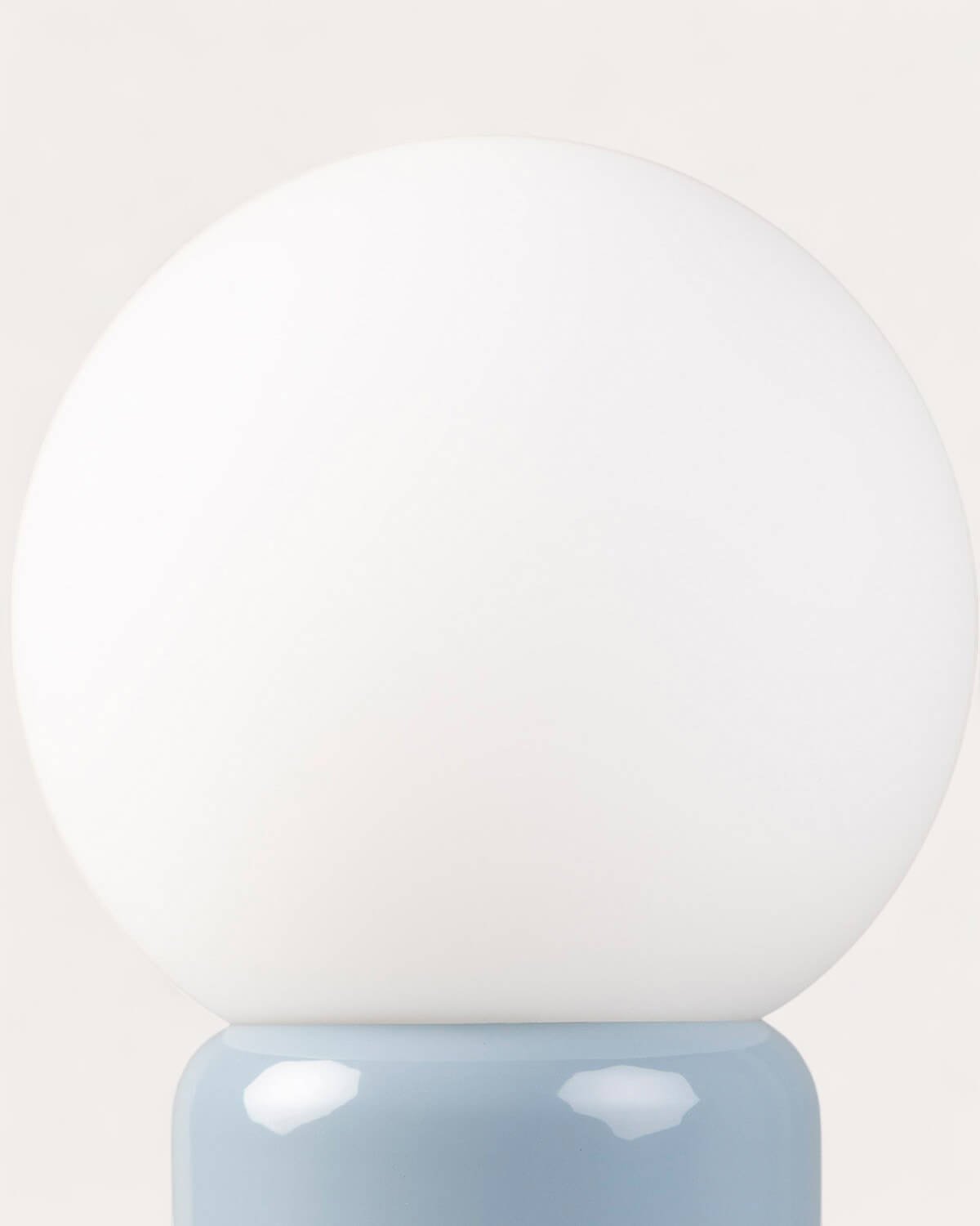 Lampe de Table en Métal Gideon, image de la gelerie 4