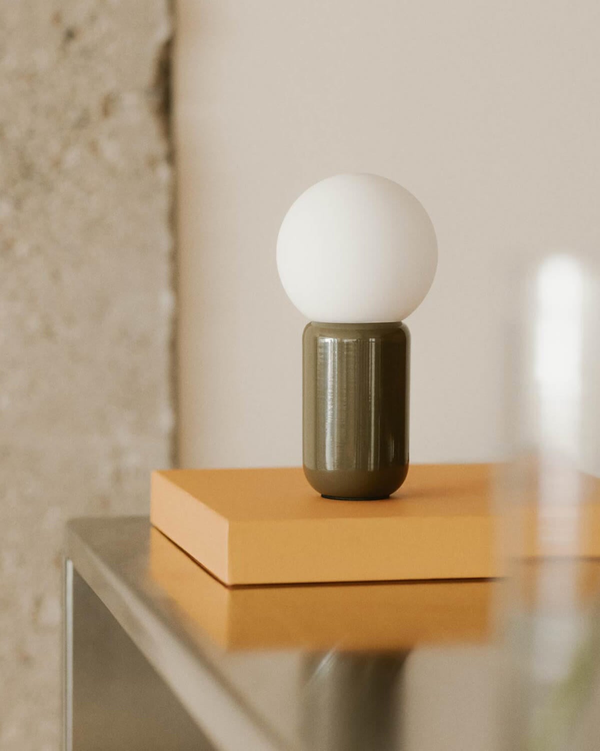 Lampe de Table en Métal Gideon, image de la gelerie 2