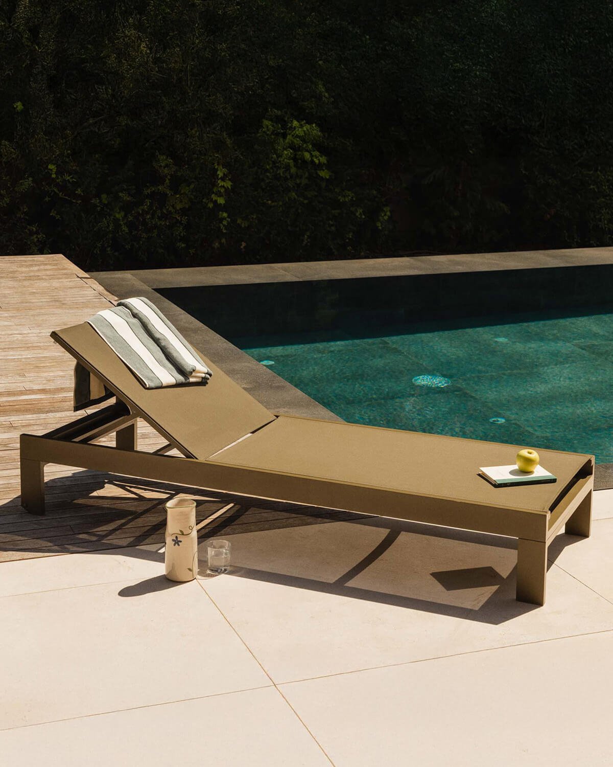Transat Inclinable en Tissu et Aluminium New Kreta, image de la gelerie 2