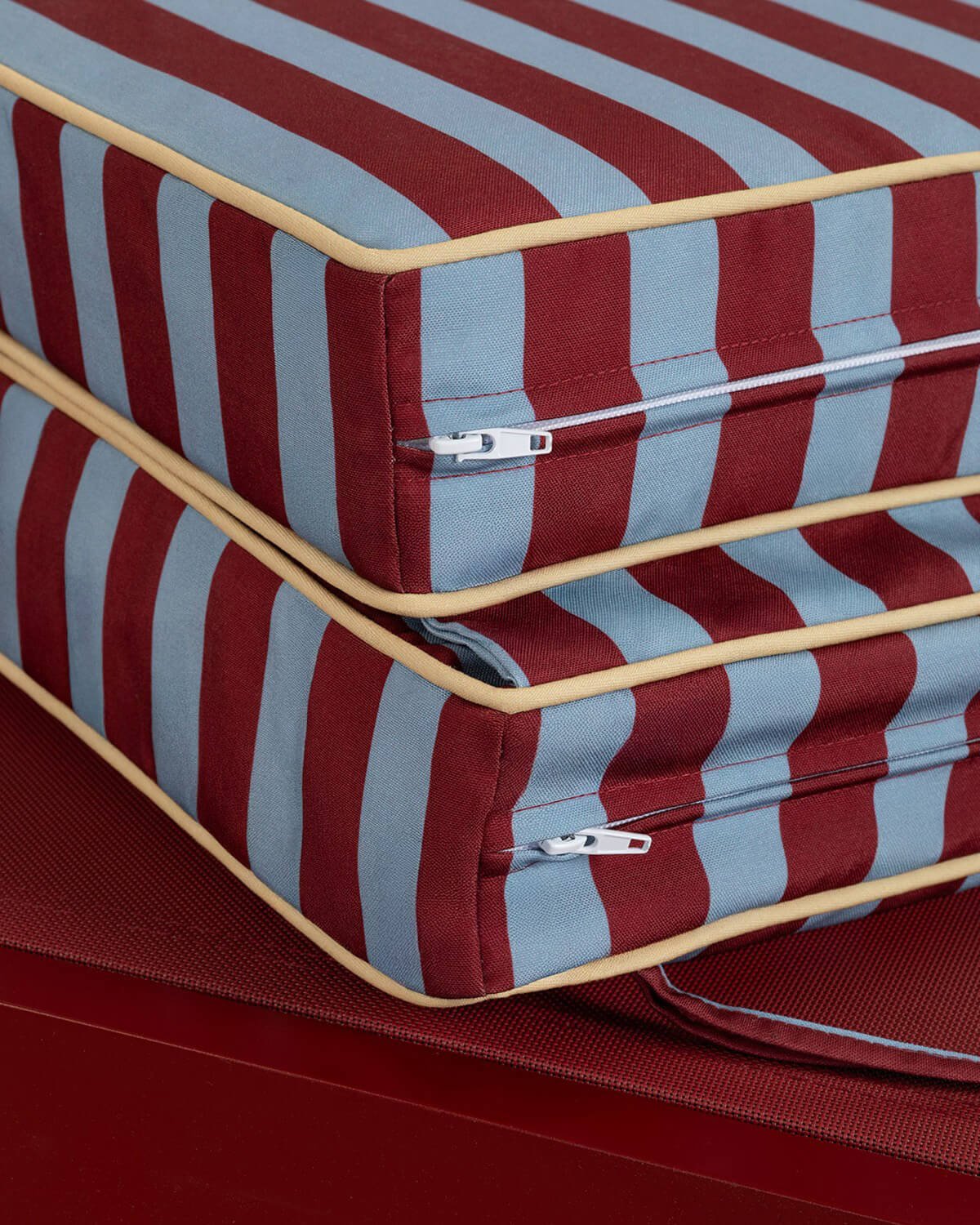 Pack 2 Chaises Longues Inclinables en Aluminium avec Coussin Rayé New Kreta, image de la gelerie 6