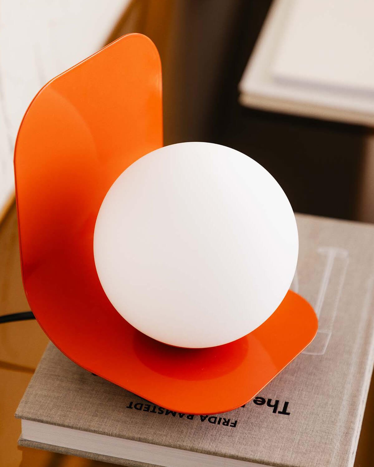 Lampe de Table en Métal Perles, image de la gelerie 3