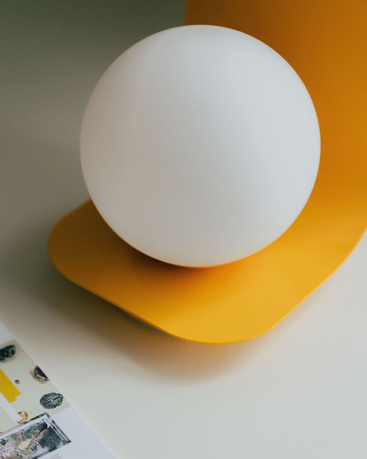 Lampe de Table en Métal Perles, image de la gelerie 3