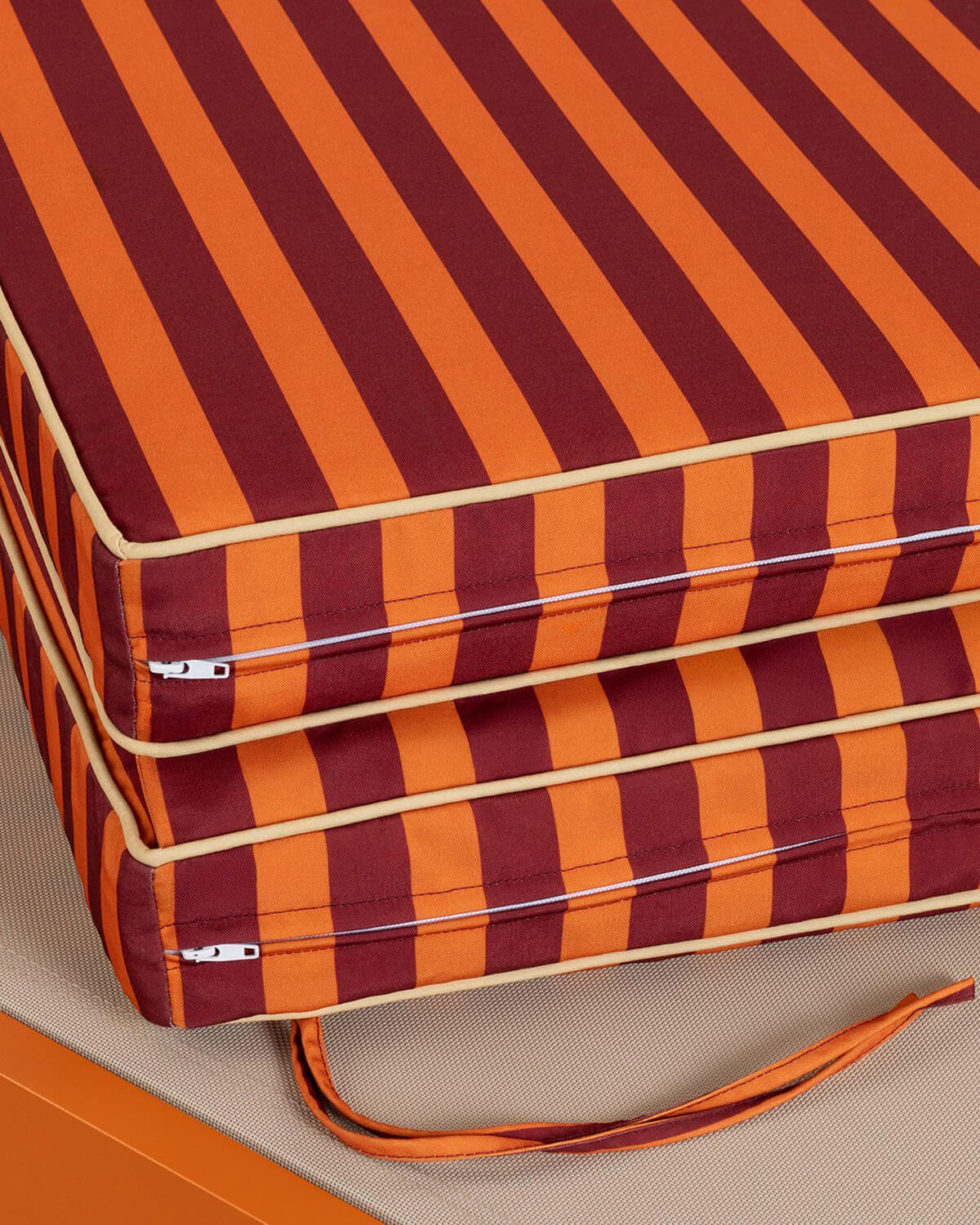 Pack 2 Chaises Longues Inclinables en Aluminium avec Coussin Rayé New Kreta, image de la gelerie 5