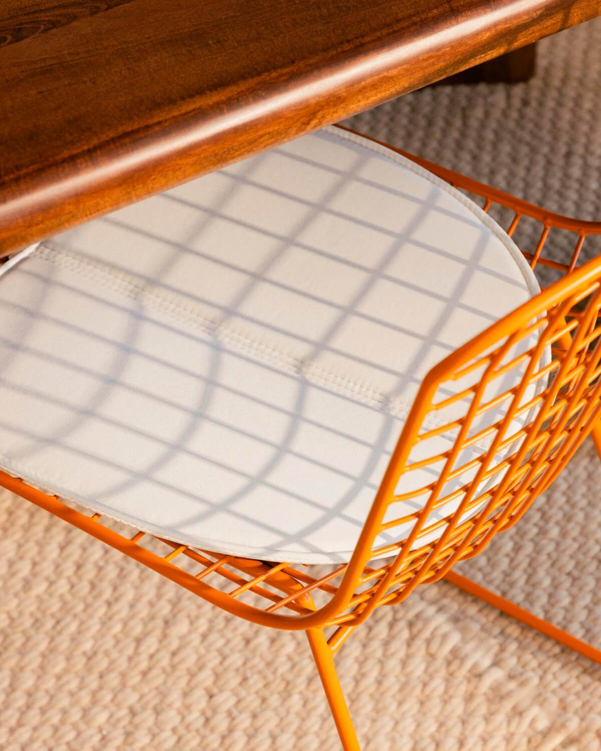 Chaise de Salle à Manger à Dossier Haut en Métal Aras Fresh, image de la gelerie 3