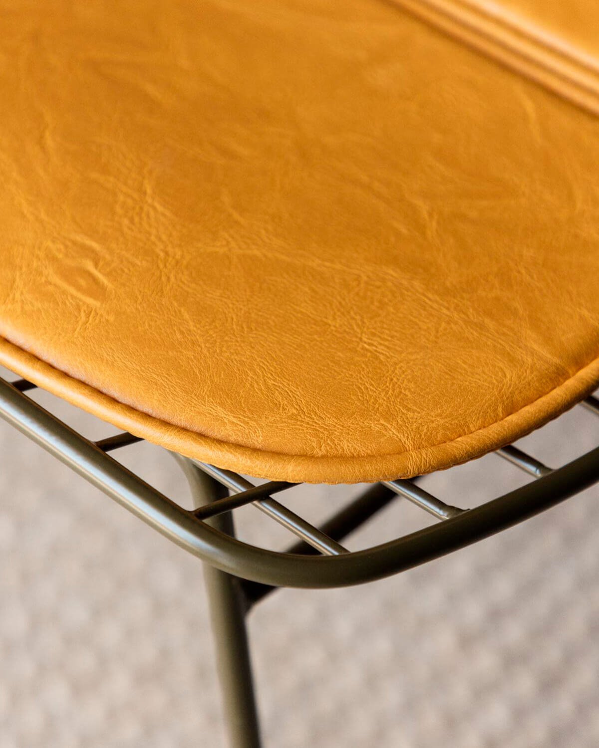 Chaise de Salle à Manger à Dossier Haut en Métal Aras Fresh, image de la gelerie 3