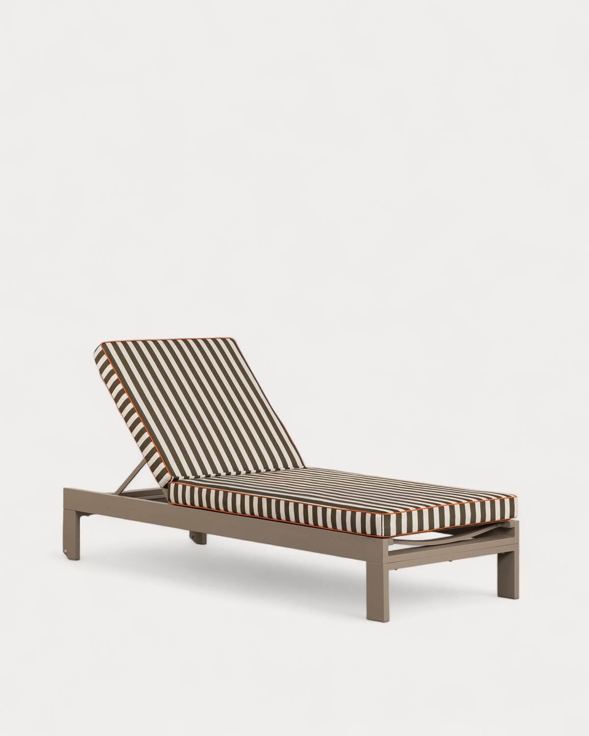 Nouvelle Chaise Longue Inclinable en Aluminium Kreta avec Coussin Rayé, image de la gelerie 1