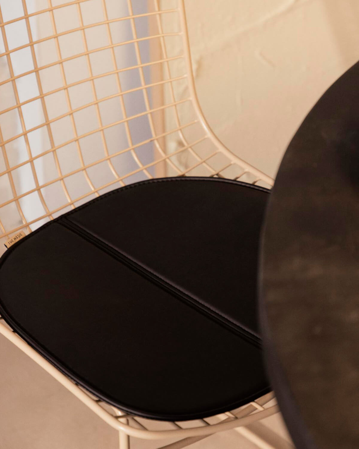 Pack de 2 Chaises de Salle à Manger avec Dossier Haut en Métal Aras Fresh, image de la gelerie 3
