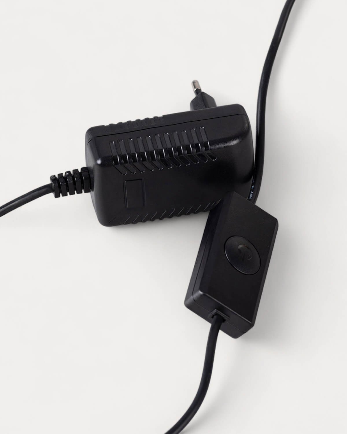 Lampe de Table LED en Métal à Intensité Variable Sima, image de la gelerie 8