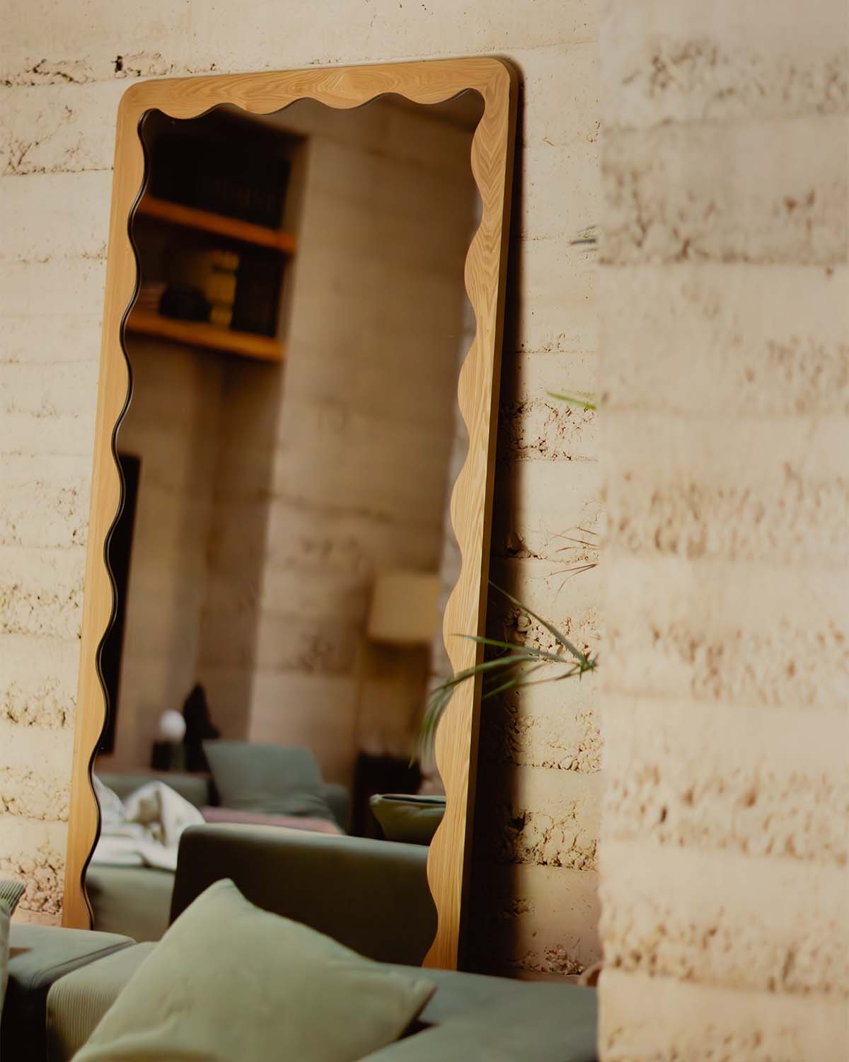 Miroir Mural Rectangulaire en Bois (220x100 cm) Arali, image de la gelerie 2