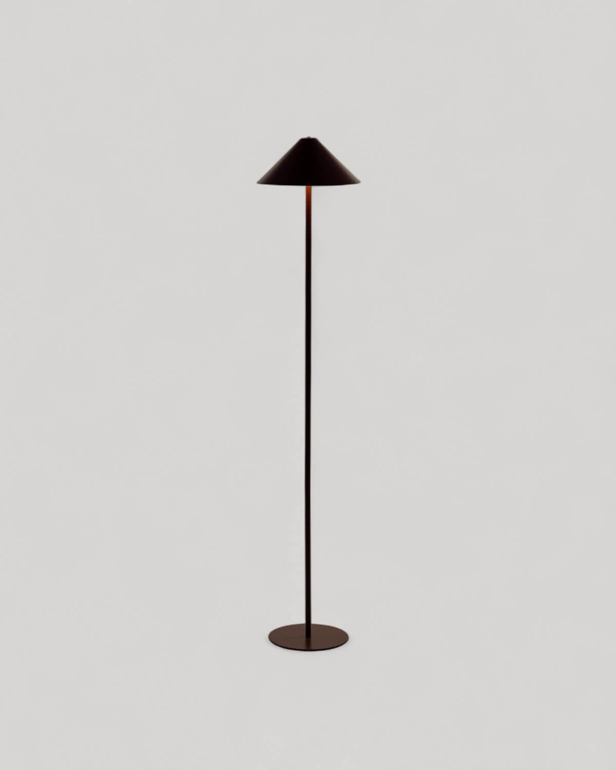 Lampadaire d'Extérieur à LED Sans Fil à Intensité Variable Gavi, image de la gelerie 2
