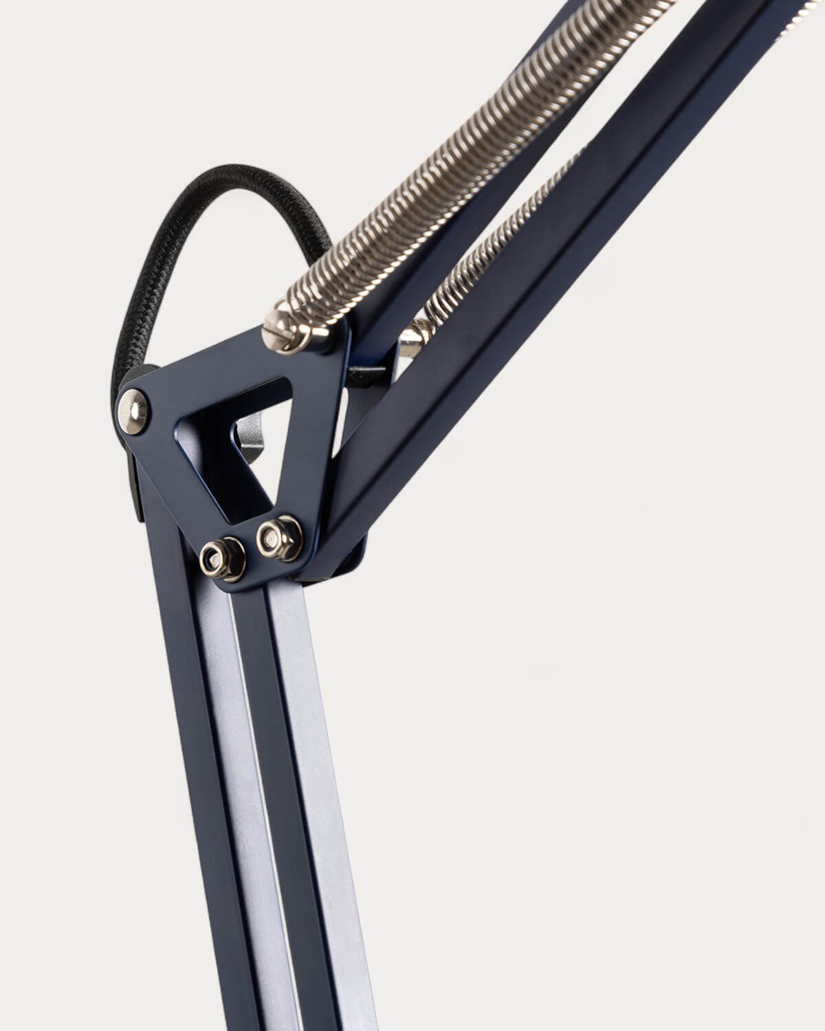 Lampadaire en Métal Febo, image de la gelerie 7