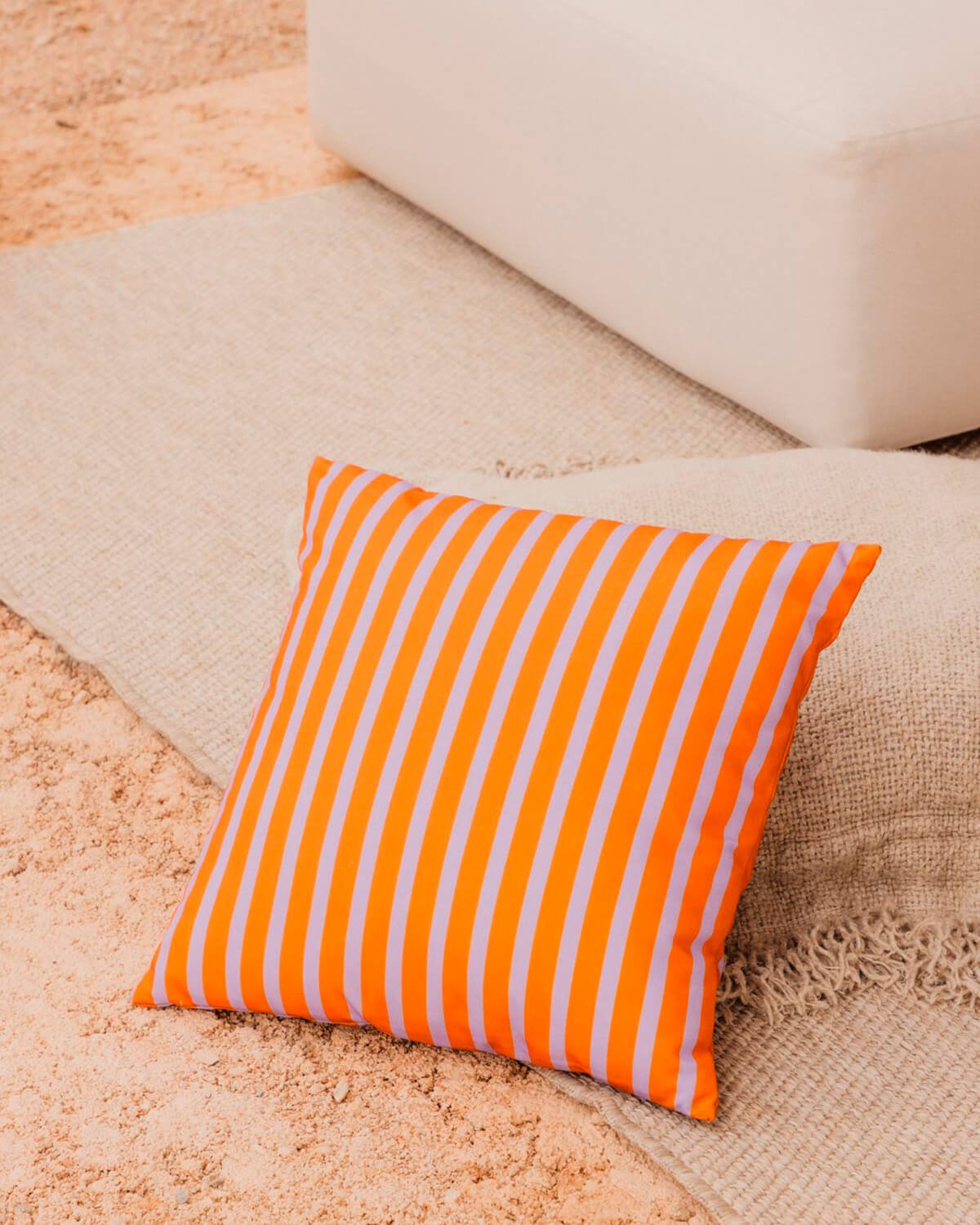 Coussin d'Extérieur Carré en Tissu (45x45 cm) Mabi, image de la gelerie 2