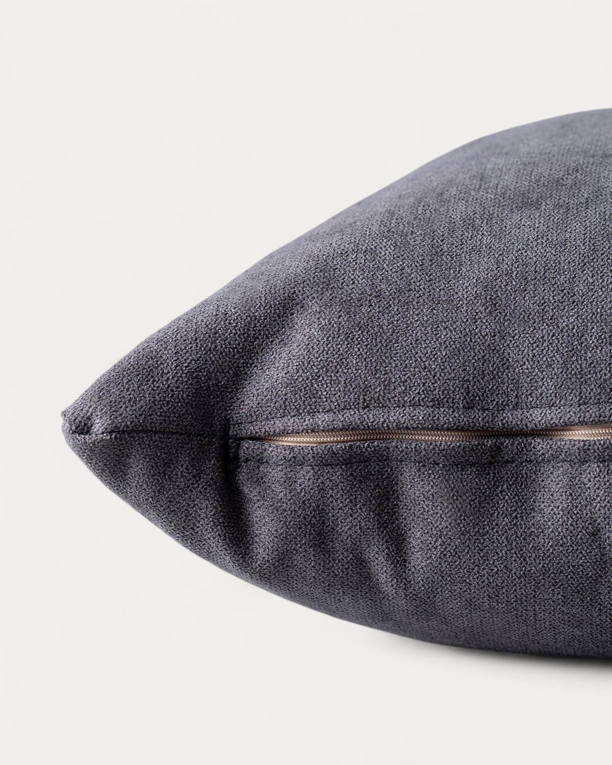 Coussin Carré en Tissu  (67x67 cm) Jordan, image de la gelerie 6