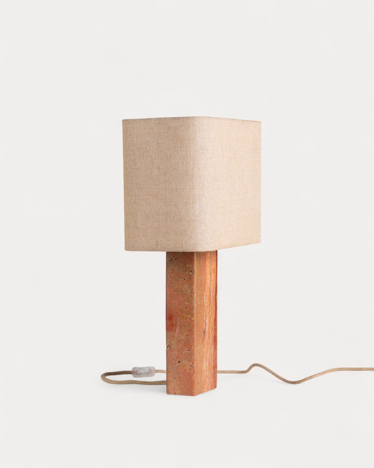 Lampe de Table en Marbre Travertin et Lin Filipa, image de la gelerie 1