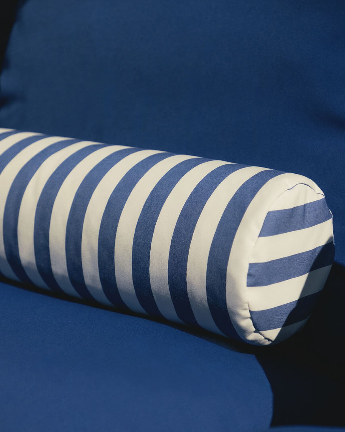 Coussin d'Extérieur Cylindrique en Tissu (60xØ15 cm) Tente, image de la gelerie 3