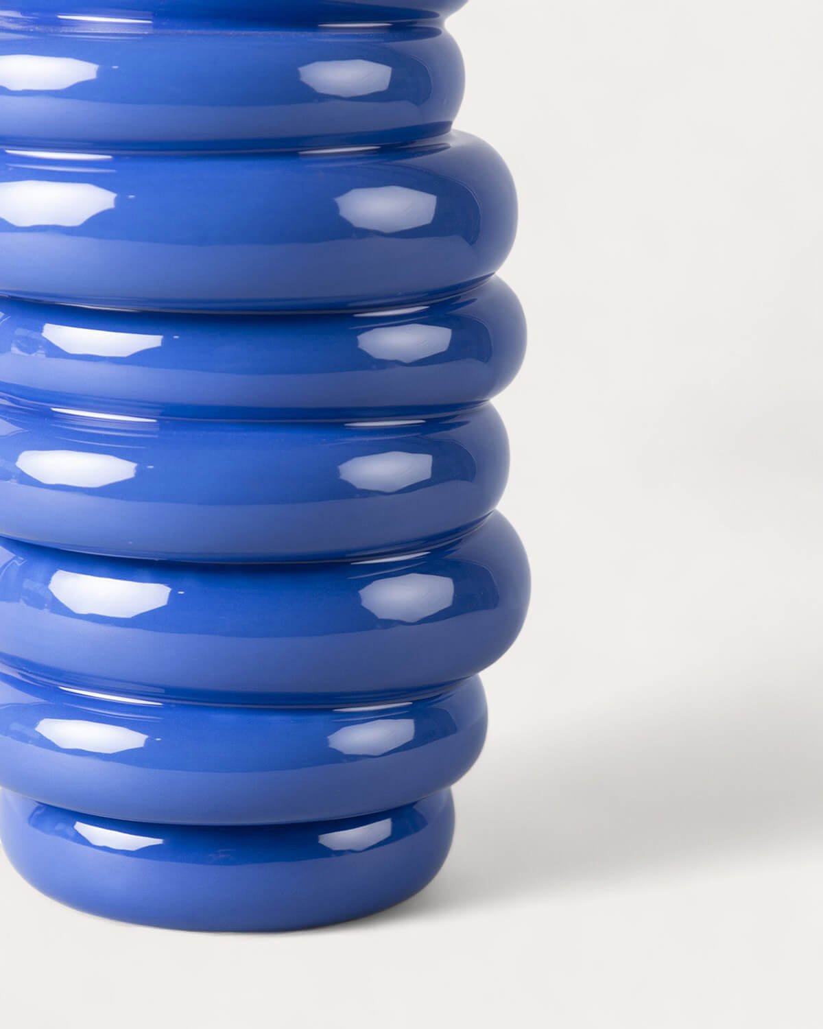 Vase Dolomite High Casy, image de la gelerie 3