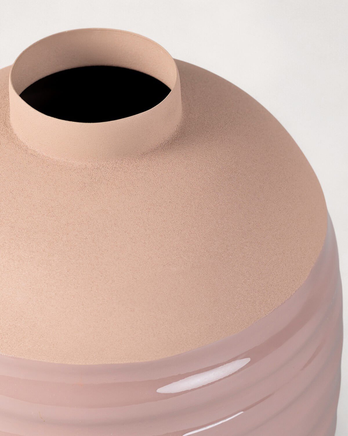 Vase en métal (Ø24,5 cm) Miraxel, image de la gelerie 4