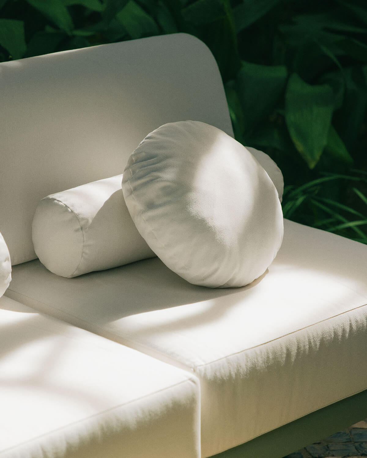 Coussin rond en tissu (Ø35 cm) Meivy, image de la gelerie 3