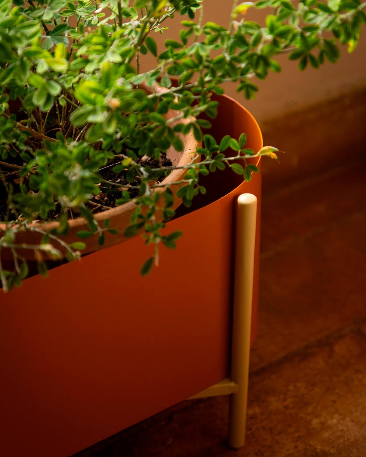 Jardinière en Métal Eliam, image de la gelerie 3