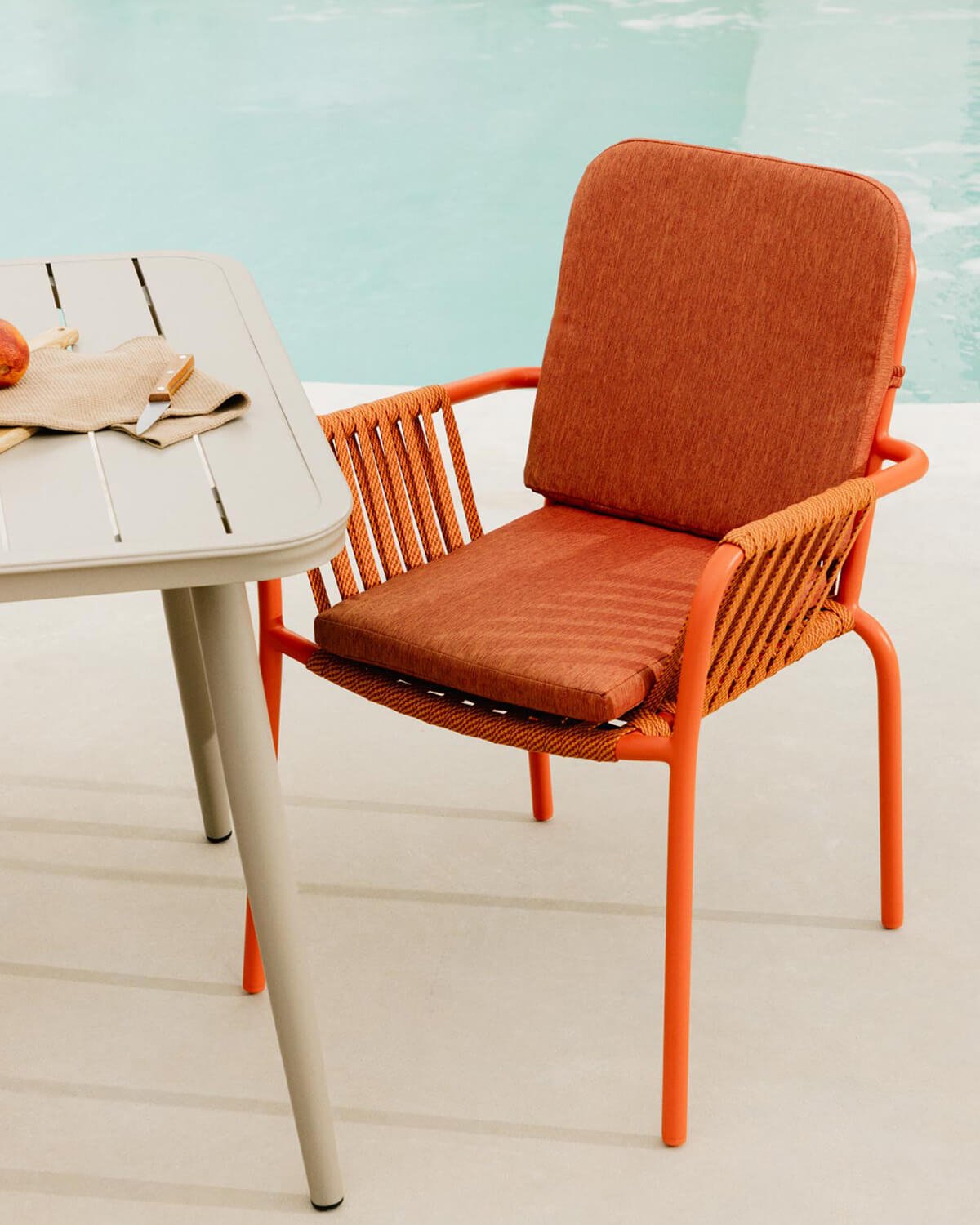 Ensemble de Table Rectangulaire en Aluminium (160x90 cm) Cancun et 4 Chaises d'Extérieur Drian, image de la gelerie 3