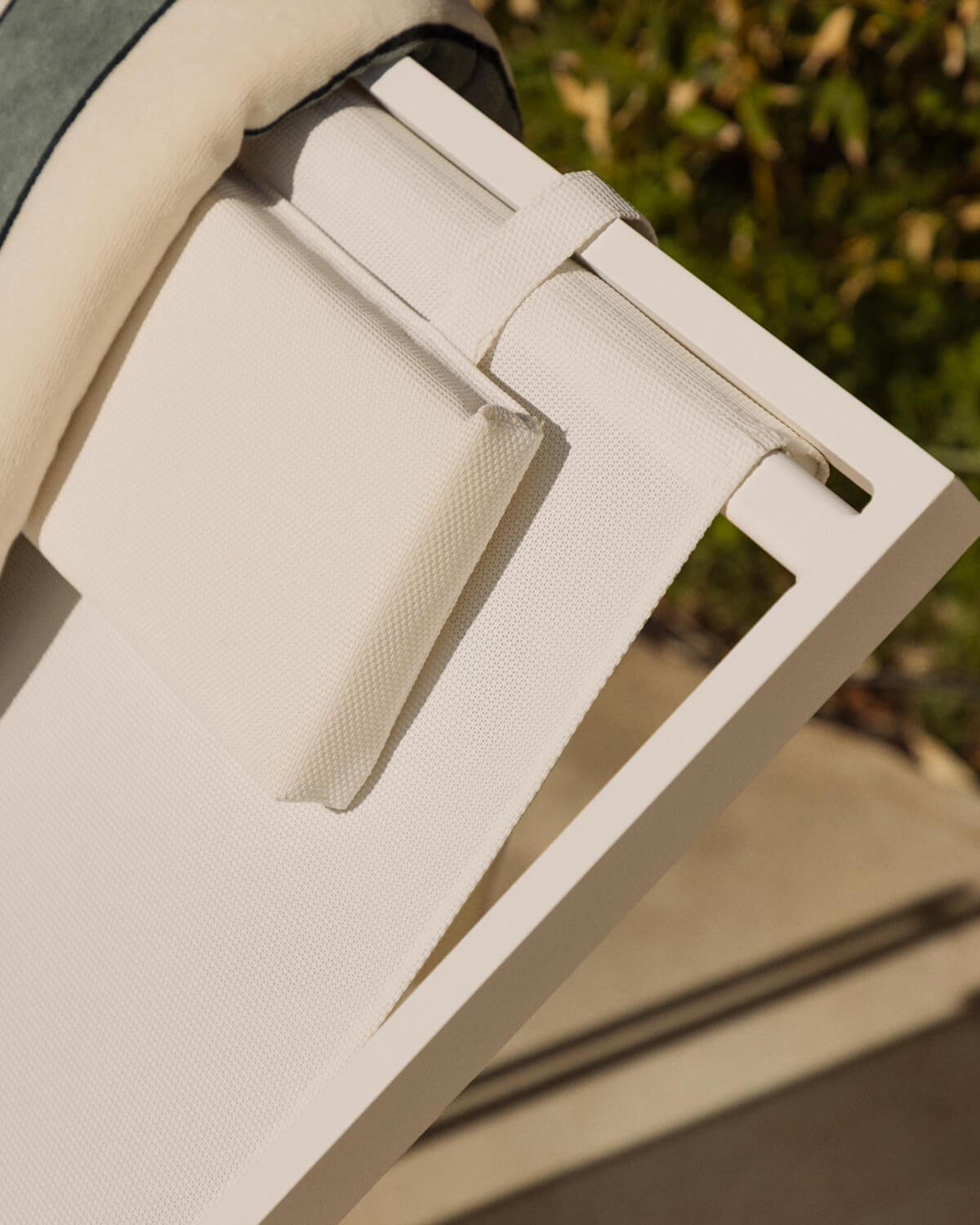 Pack 2 chaises longues inclinables en aluminium avec coussin Cancún, image de la gelerie 3