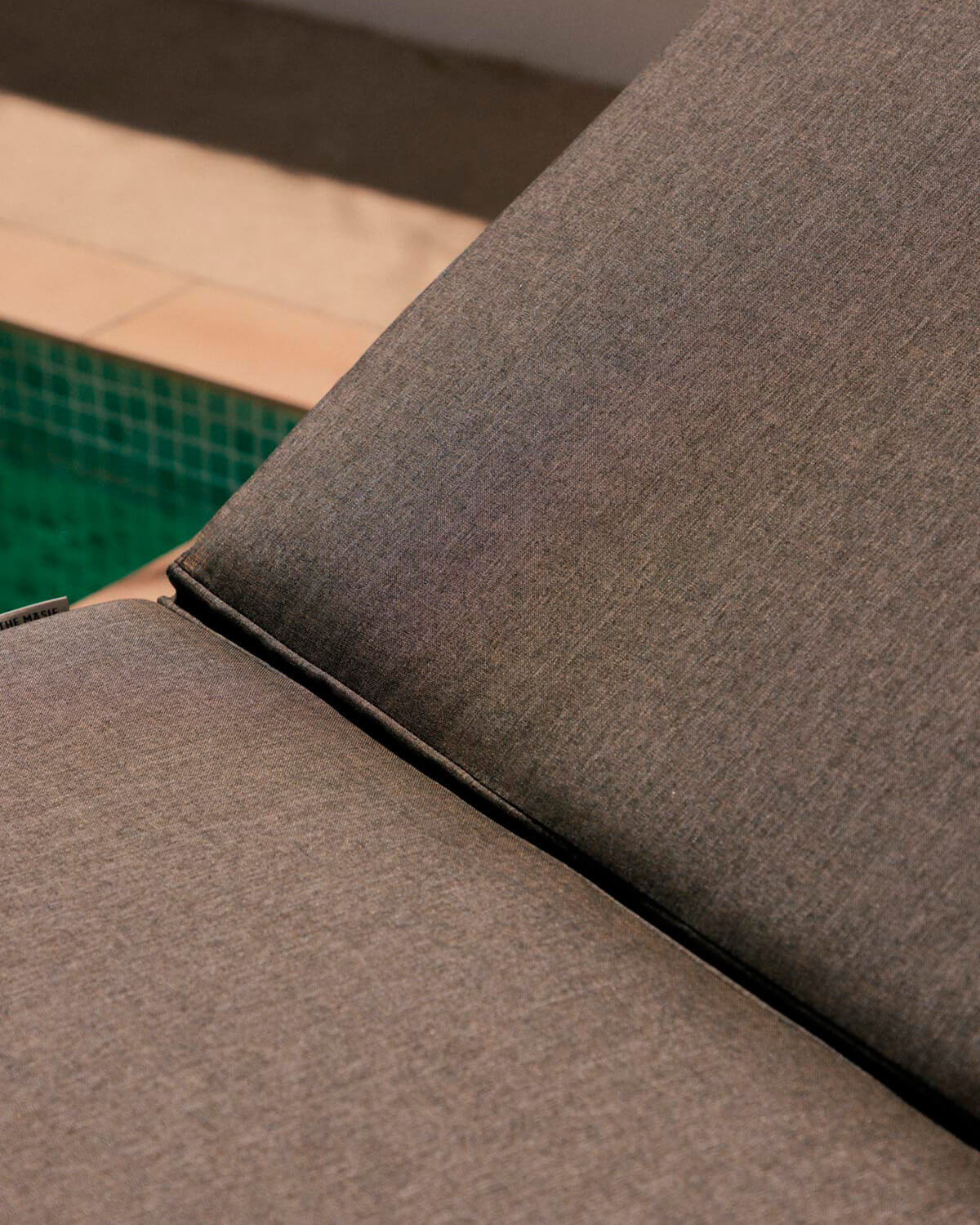 Chaise longue Inclinable en Aluminium avec Coussin en Tissu New Kreta , image de la gelerie 3