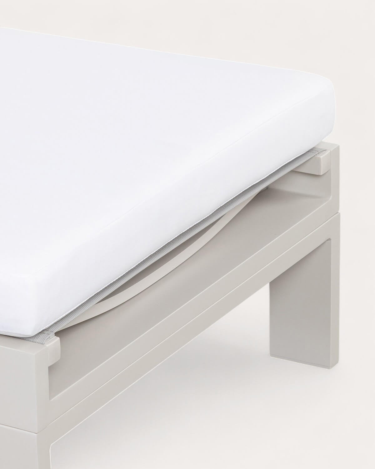 Chaise longue Inclinable en Aluminium avec Coussin en Tissu New Kreta , image de la gelerie 3