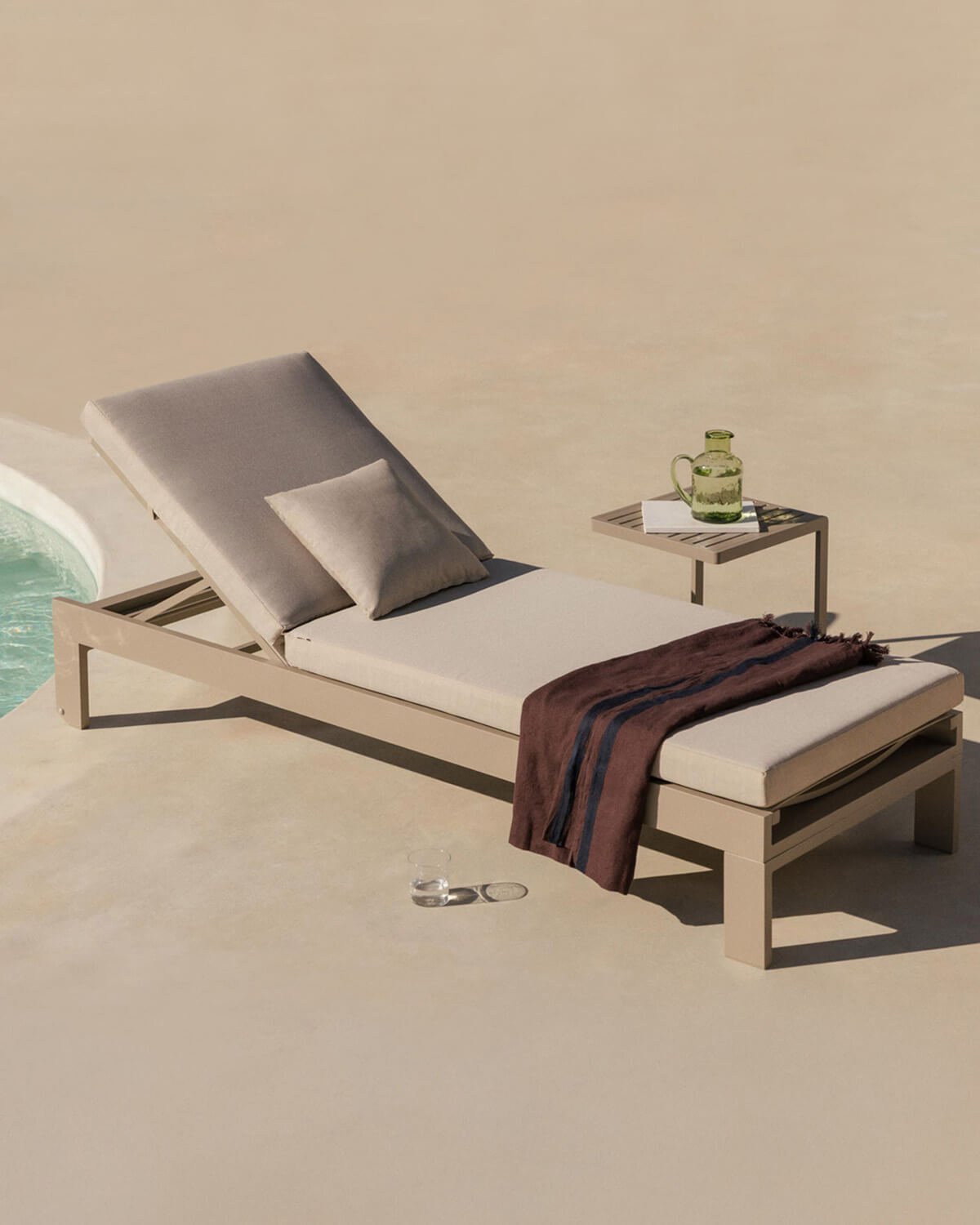 Transat avec Coussin Amovible et Coussin Carré New Kreta, image de la gelerie 3