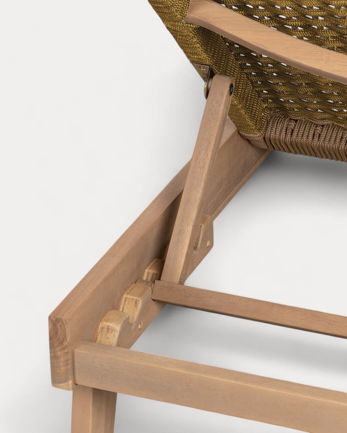 Set Chaise Longue et Table d'Appoint en Bois d'Acacia et Corde (40x40 cm) Mirle, image de la gelerie 6