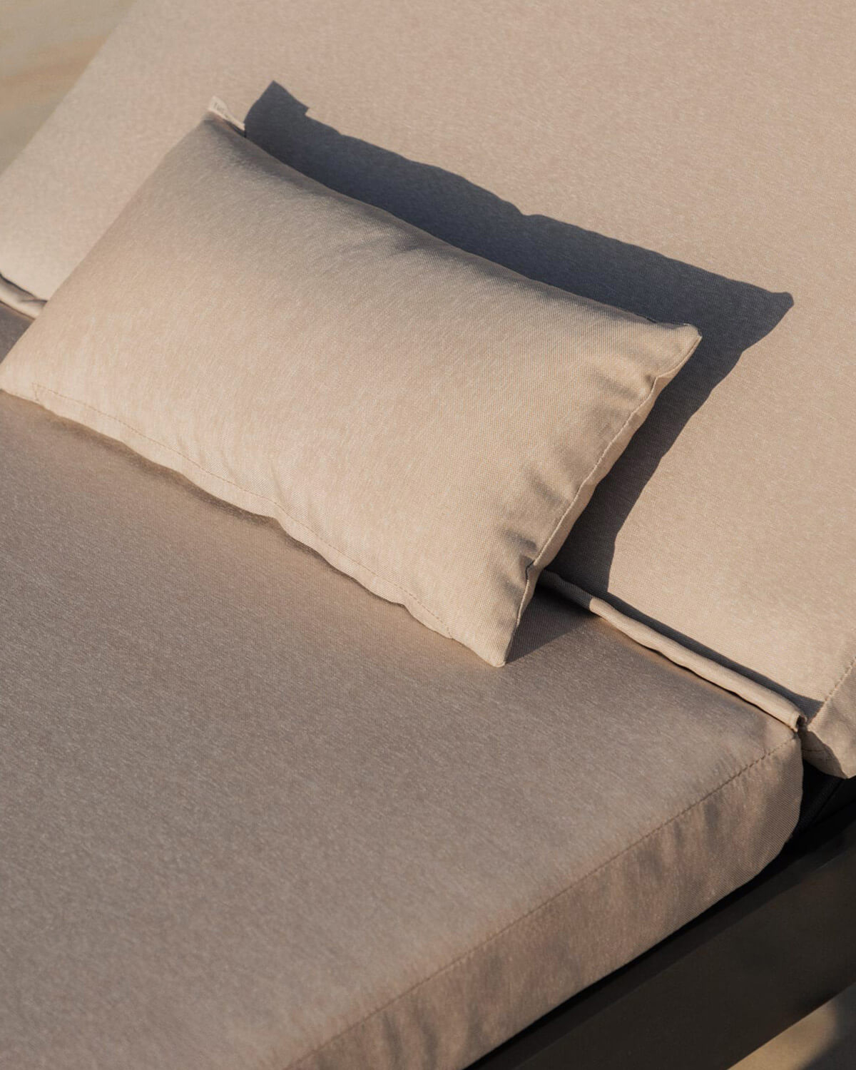 Transat avec Coussin Amovible et Coussin Rectangulaire New Kreta, image de la gelerie 3