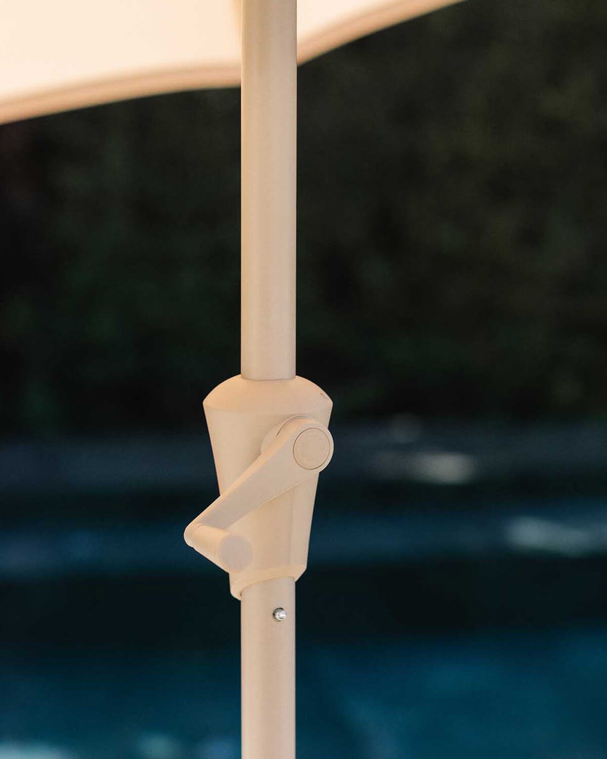 Pack Parasol de Jardin et Terrasse avec Pied de Parasol en Métal Somer, image de la gelerie 3