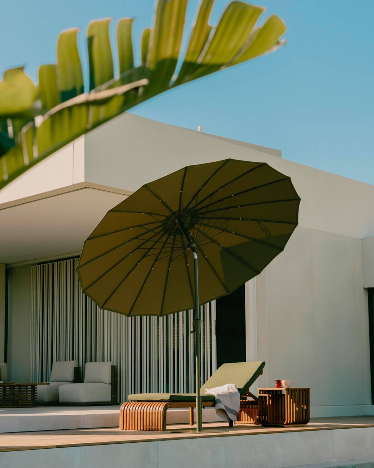 Pack Parasol de Jardin et Terrasse avec Pied de Parasol en Métal Somer, image de la gelerie 2