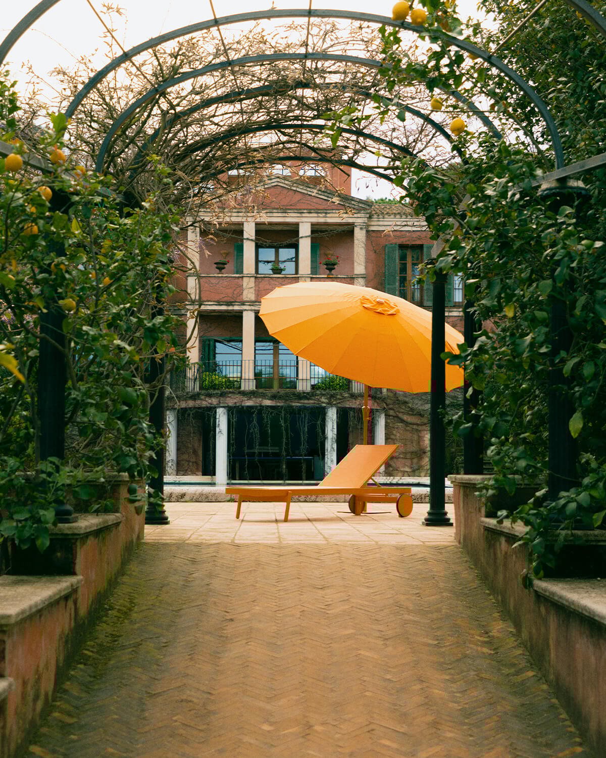 Pack Parasol de Jardin et Terrasse avec Pied de Parasol en Métal Somer, image de la gelerie 2