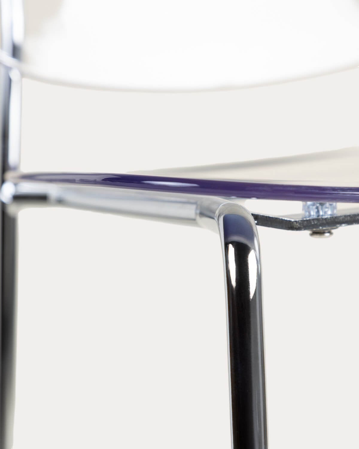 Tabouret Haut en Polyéthylène et Métal (77 cm) Pinha, image de la gelerie 6