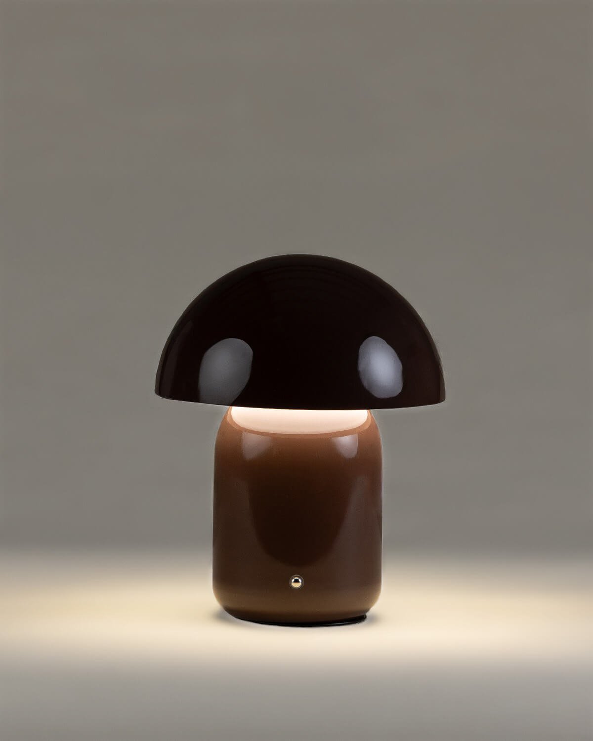 Lampe de Table d'Extérieur à LED Sans Fil à Intensité Variable Cecilia, image de la gelerie 2