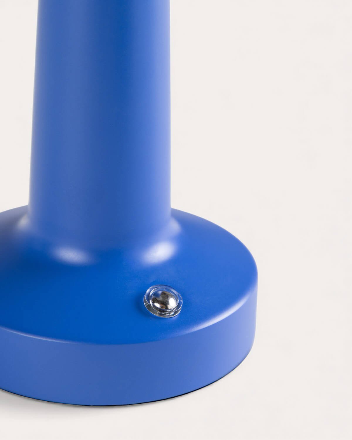 Lampe de Table LED d'Extérieur Sans Fil à Intensité Variable Shimon, image de la gelerie 5