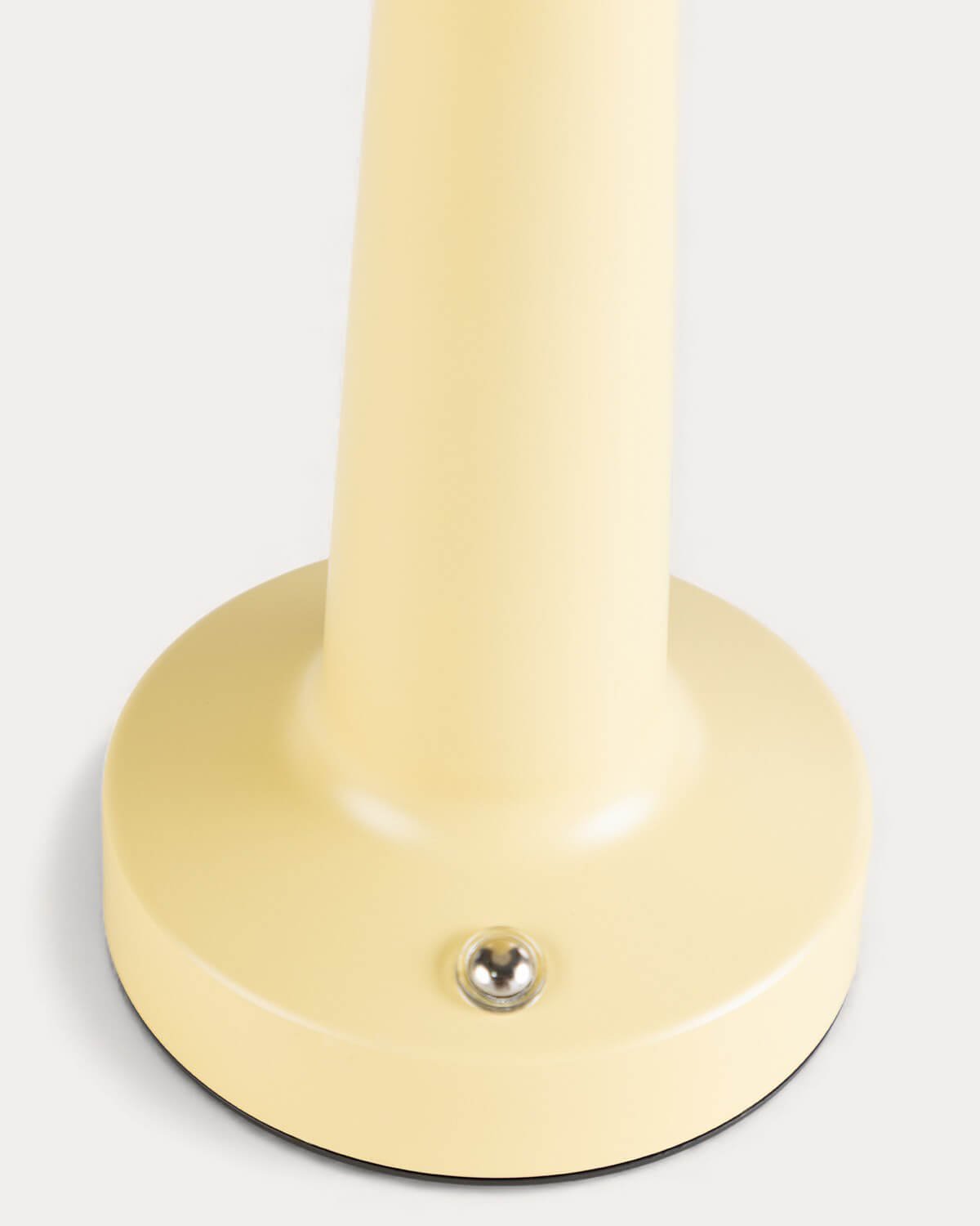Lampe de Table LED d'Extérieur Sans Fil à Intensité Variable Shimon, image de la gelerie 6