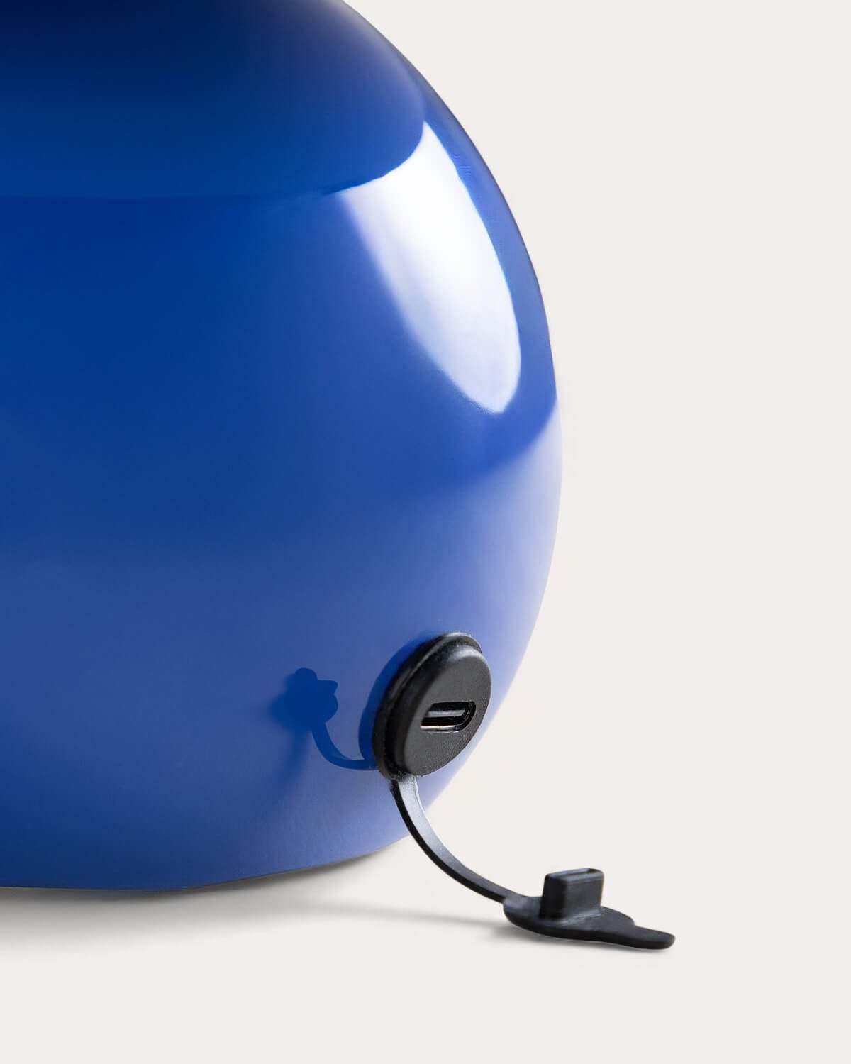 Lampe de Table LED d'Extérieur Sans Fil à Intensité Variable Yemi, image de la gelerie 6