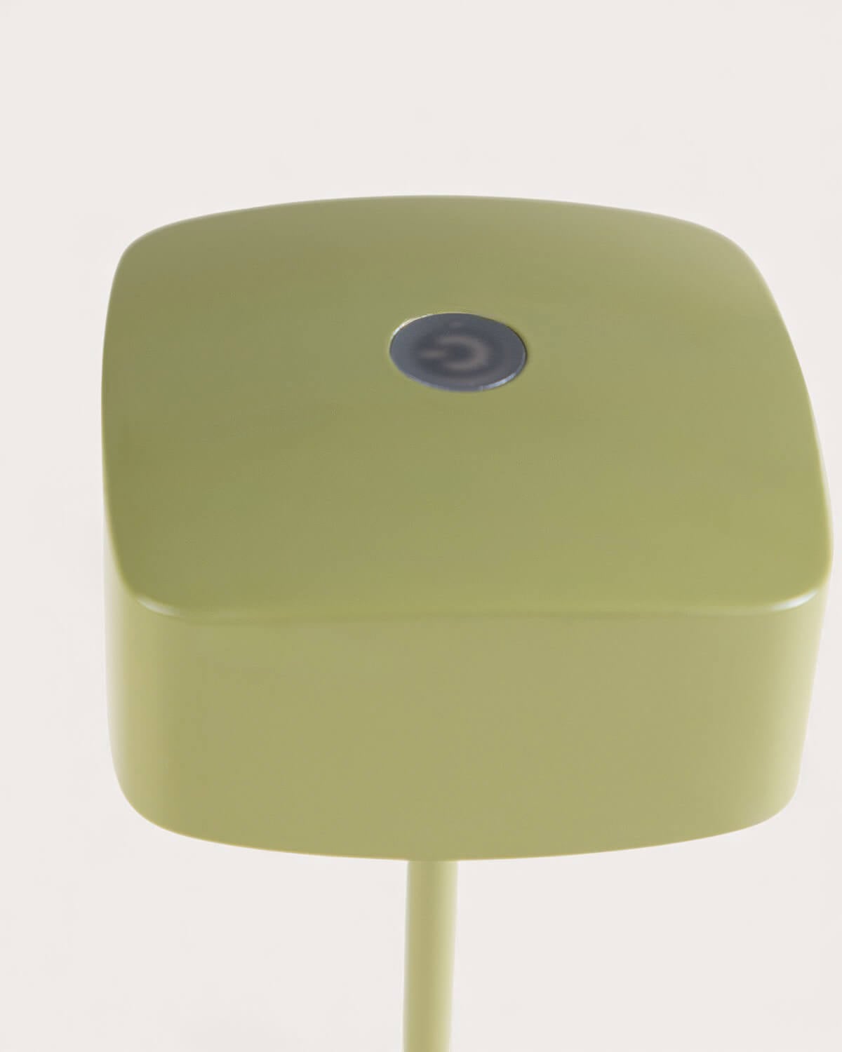 Lampe de Table d'Extérieur à LED Sans Fil à Intensité Variable Taluma, image de la gelerie 6