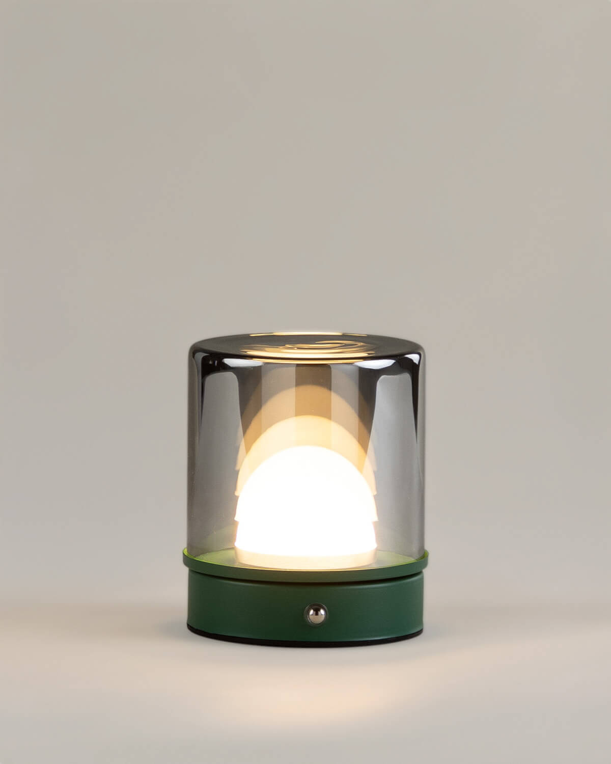 Lampe de Table LED d'Extérieur Sans Fil à Intensité Variable Devis, image de la gelerie 3