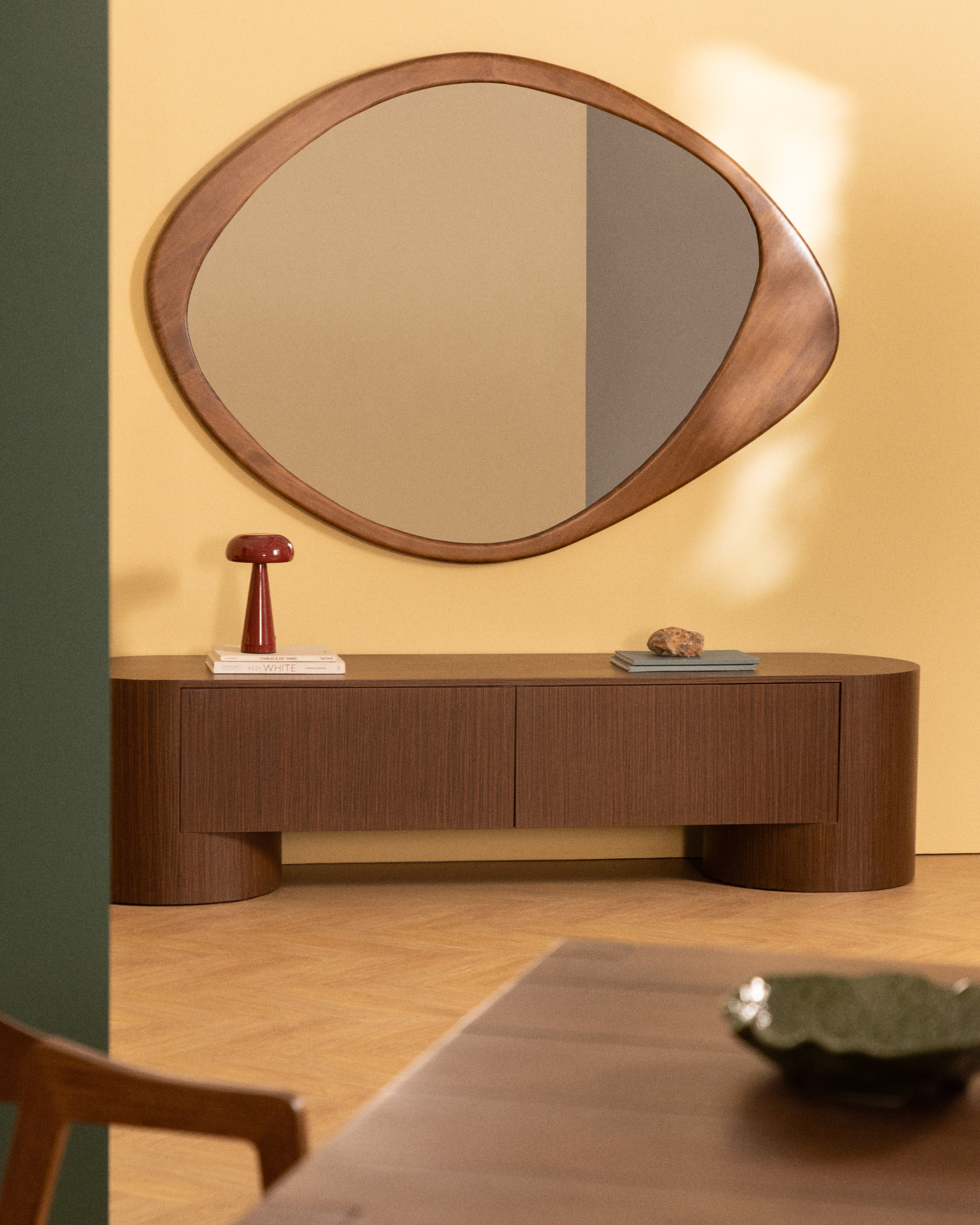 Miroir Mural en Bois de Pin (166x120 cm) Iker, image de la gelerie 2