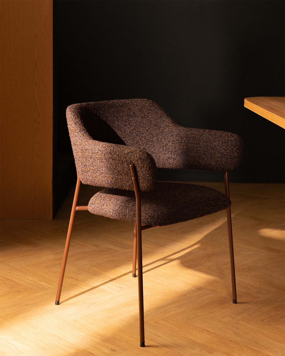 Pack 2 Chaises de Salle à Manger avec Accoudoirs en Tissu et Métal Stana, image de la gelerie 2