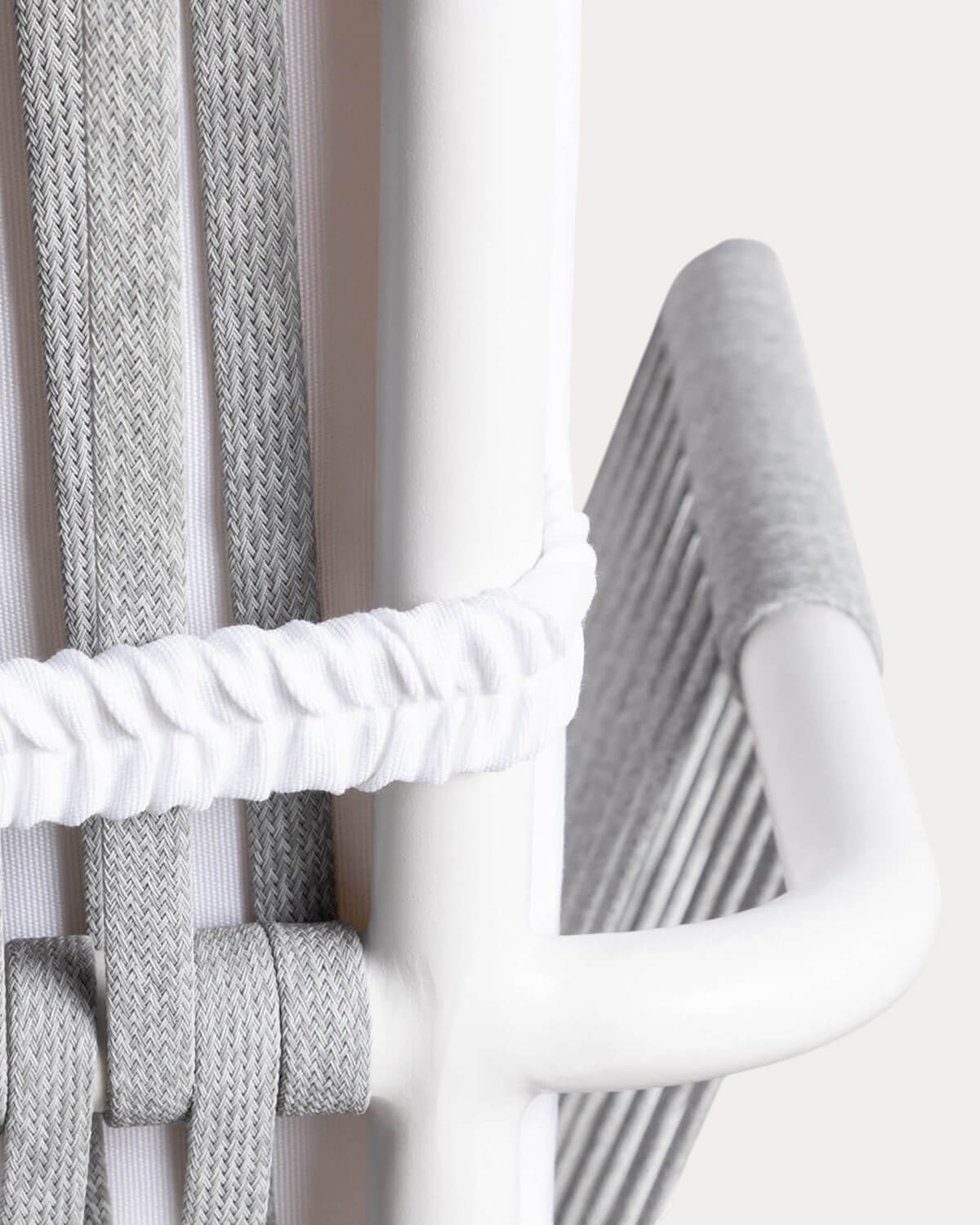 Set de Table Rectangulaire (160 x 90 cm) en Aluminium et Verre avec 4 Chaises d'Extérieur Drian, image de la gelerie 7