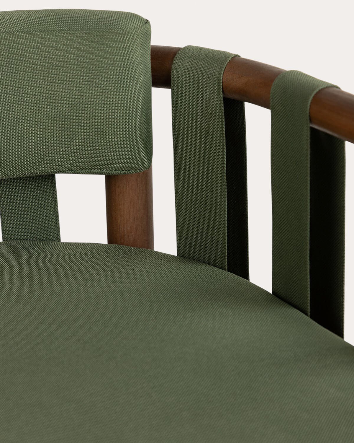 Chaise de Salle à Manger avec Accoudoirs en Bois d'Eucalyptus Edvard, image de la gelerie 5