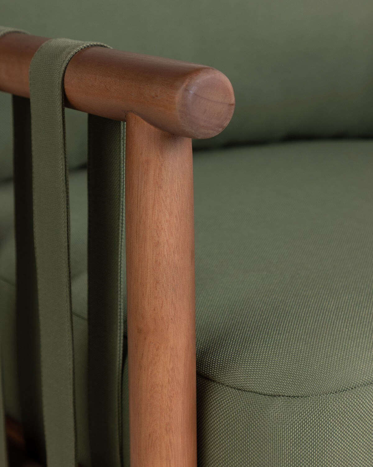 Fauteuil de Jardin en Bois d'Eucalyptus et Tissu Edvard, image de la gelerie 4